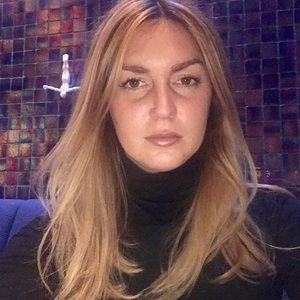 Meet your Posher, Hollie